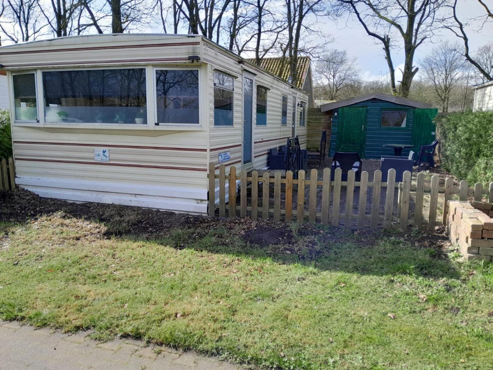 Chalet 14 Met Airco Familiecamping De Tien Heugten Schoonloo Drenthe מראה חיצוני תמונה